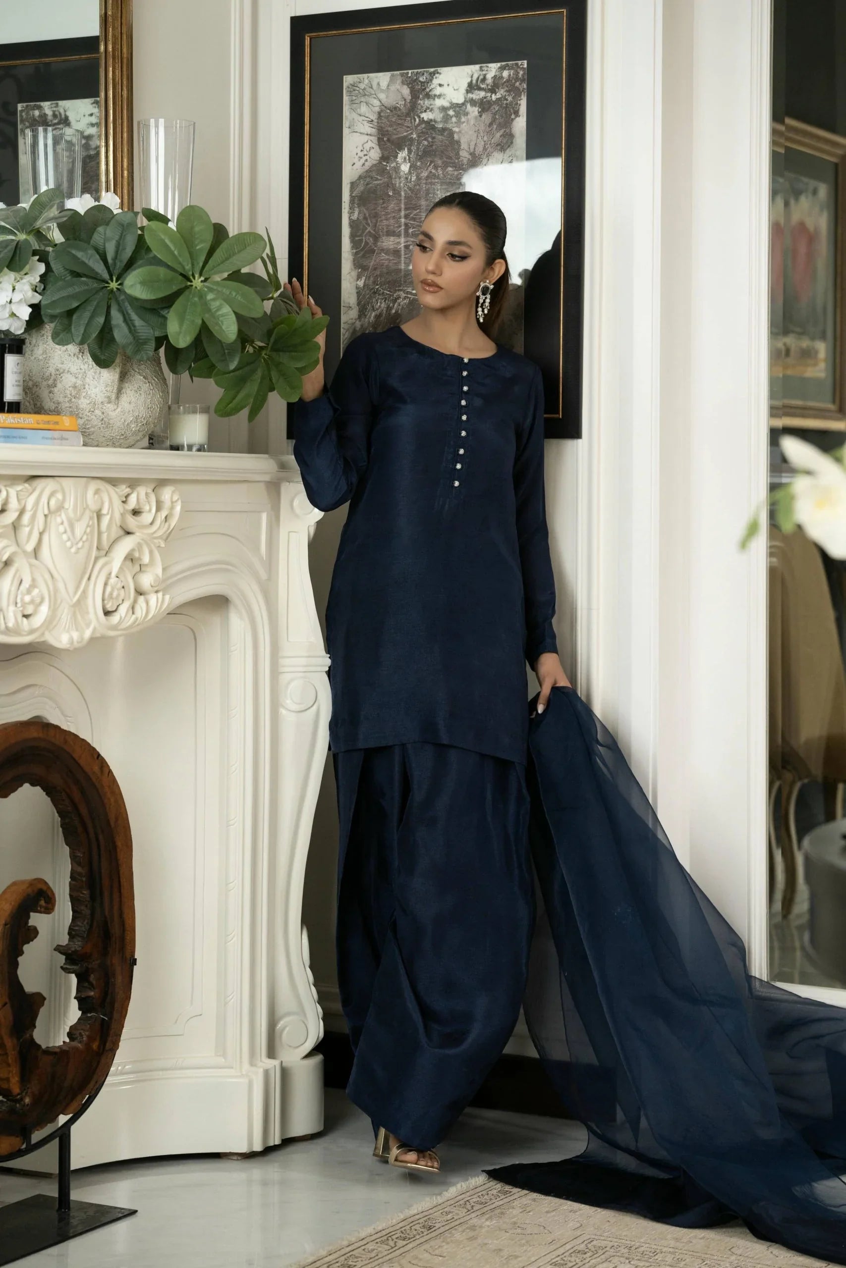 ✨ Midnight Elegance Navy Blue 3-Piece Suit ✨