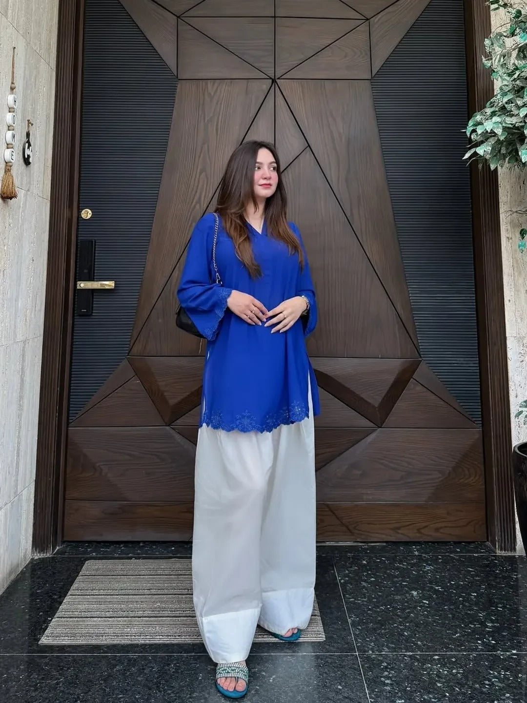 BLUE FLAIR FARSHI SET
